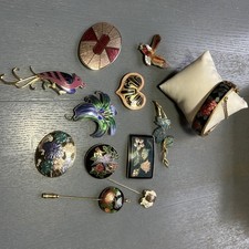 Collection Cloisonné Vintage Asst Costume Jewellery all intact 