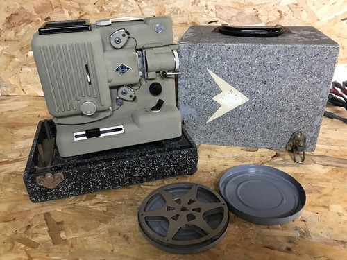 Eumig projector untested - eumig, p8