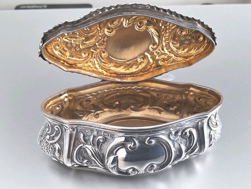 Fine antique solid silver - antique,