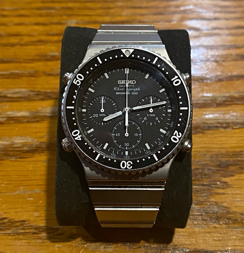 Seiko quartz chronograph - seiko,