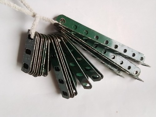 Meccano angle girders dark - ,