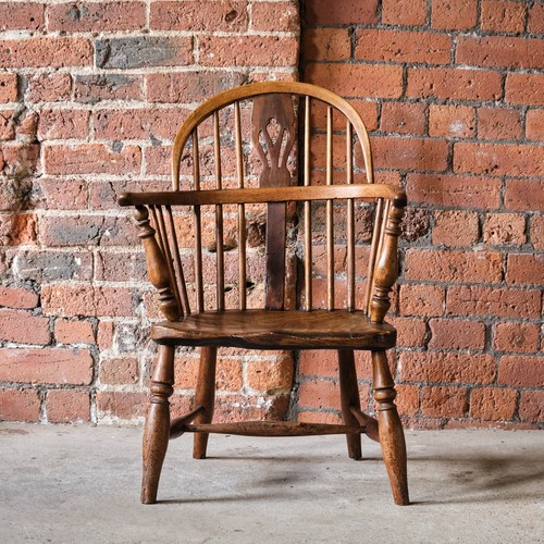 19th century windsor chair