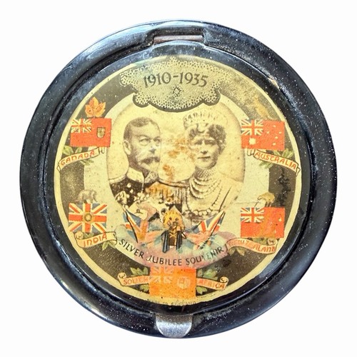 Rare 1935 souvenir powder - rare,