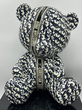 Dior, Limited Teddy, Design