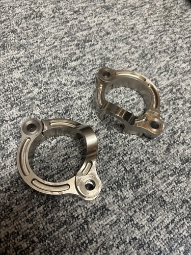 Triumph t120 exhaust flange - triumph,