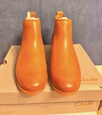 Clark’s Women’s Tan