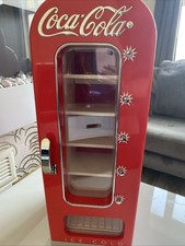 Coca-Cola Retro Vending Machine Mini Fridge 10 Can Capacity