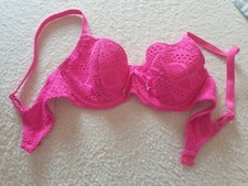 pour moi brought pink bikini top. Excellent condition. 