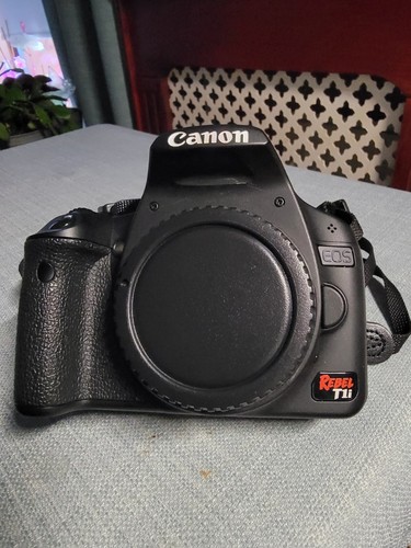 Canon rebel t1i - canon,
