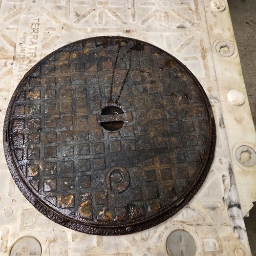 Cast iron manhole - manhole, drain