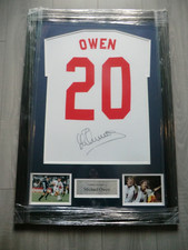 MICHAEL OWEN SIGNED T-SHIRT