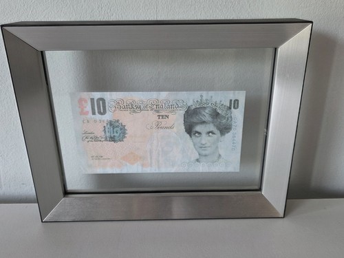 Banksy faced tenner framed - banksy,