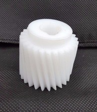 CRYPTO PEERLESS C28 POTATO PEELER TEFLON MOTOR PINION GEAR 5/8TH SHAFT SOLID