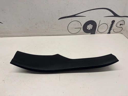 Toyota rear left - c-hr, sill