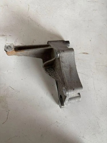 Chevrolet corvette bracket - corvette, c6