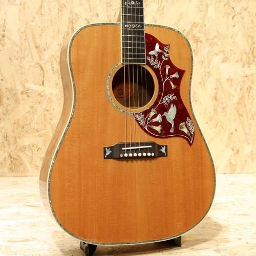 Gibson hummingbird custom - gibson,