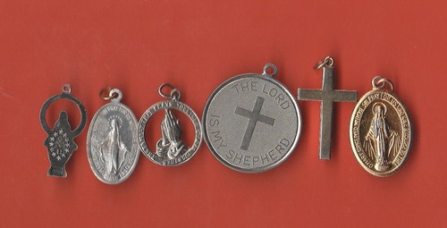 Lot vintage catholic religious - lot,