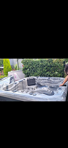 Platinum spa barcelona hot - platinum, tub
