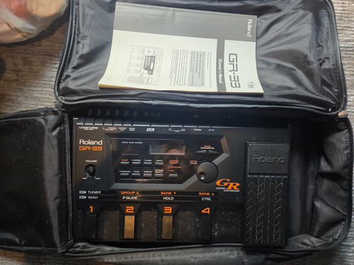 Roland guitar - gr-33,