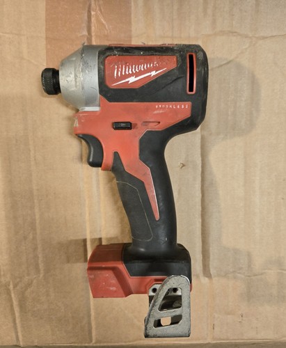 Faulty milwaukee impact driver - milwaukee,