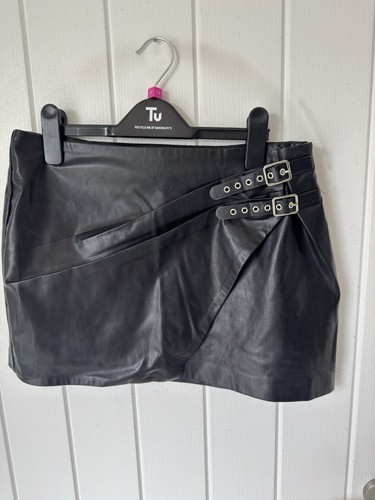 Zara women black faux - women’s,
