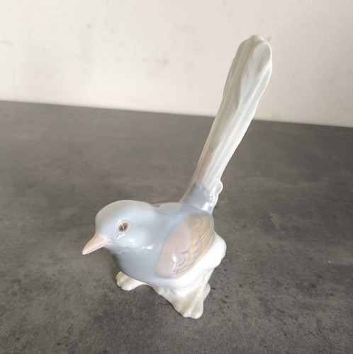 Lladro porcelain wren long - wren,