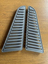 Triumph GT6 Mk 3 Rear Body Vent Louvres , air vents  909453 / 909454