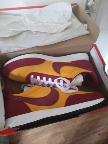 Nike tailwind size bnib - nike,