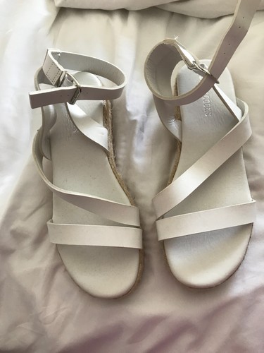 Ladies white wedge heel - white,