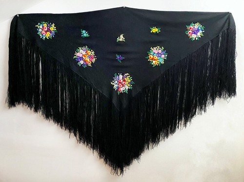 Hand embroidered black yarn - black,