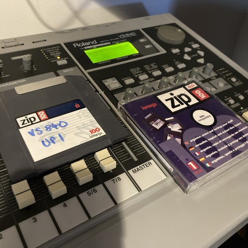 Iomega zip 100mb disk - iomega, roland