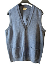 100% Pure Lambwool Knit Vest
