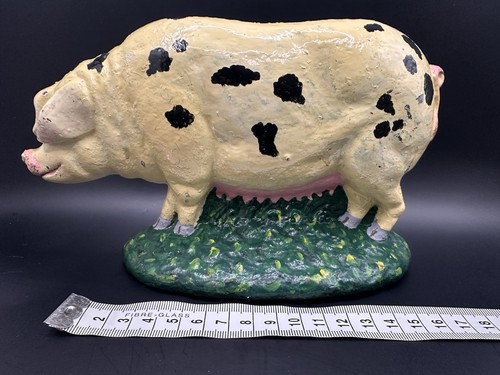 Vintage painted pig door - vintage, stop