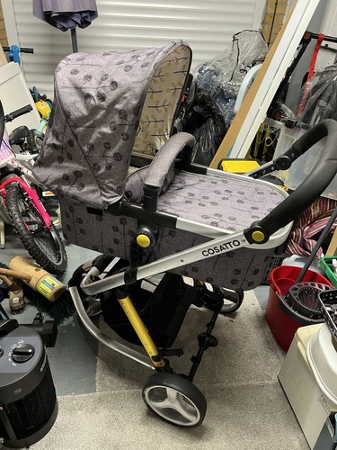 Cosatto giggle travel system - 2,