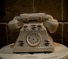 Vintage money box Arthur Wood