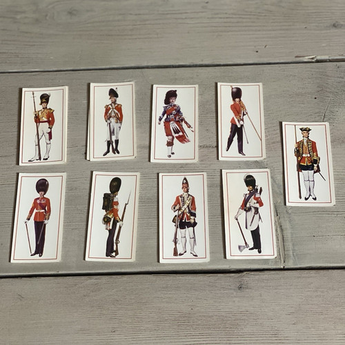 Black cat cigarette cards - black,