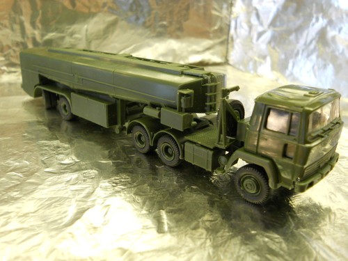 Minitank 436 x - **, d
