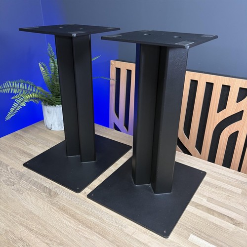 Pair unbranded speaker - of,