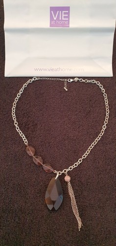 Ladies necklace virgin vie - virgin,