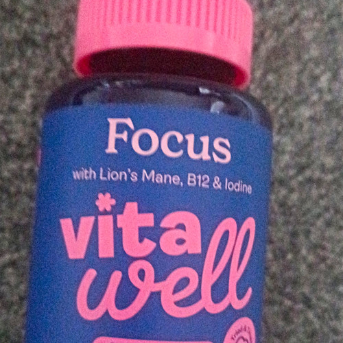 Vitawell focus strawberry - vitawell,