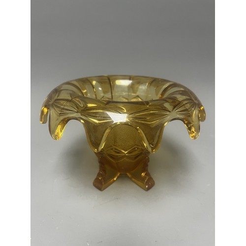 Art deco period pressed - an,