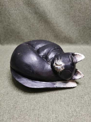 Vintage hand carved wooden - vintage,