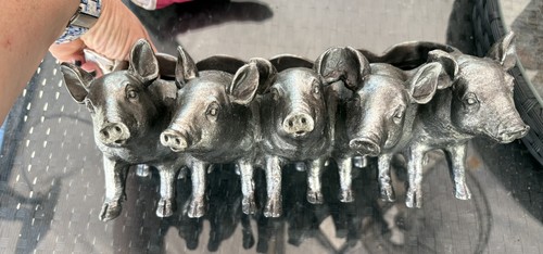 Silver pig planter - silver,