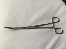 AESCULAP BH471R Stainless Steel Locking Forceps  Serrated Jaws Surgical Pliers