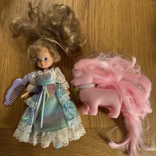 Mattel doll 1980s lady - mattel,