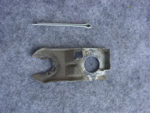 Vdo tachometer holder 1968 - holder, ca.1968