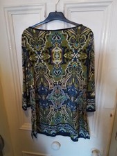 SUSAN GRAVER    ladies  tops size M