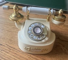 Vintage Rotary Style Phone |