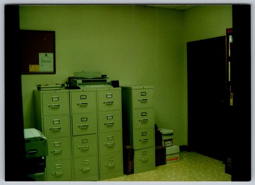 Vtg color snapshot office - color,