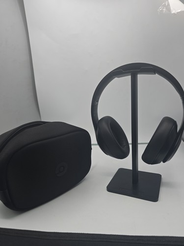 Beats studio pro - over, ear